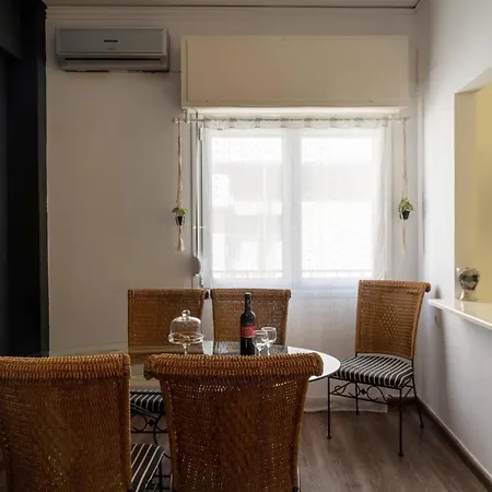 Chersonissos Central Apartment * Hersonissos (Crete)